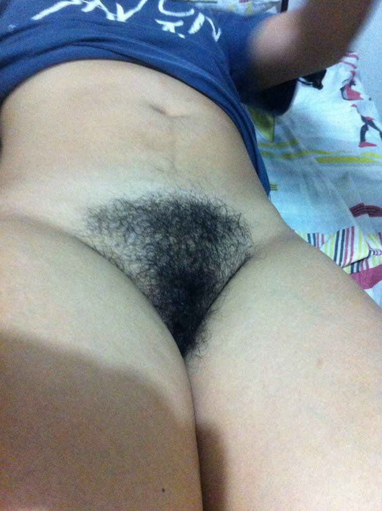 My Hairy Filipina Wife Shows Pussy While Reading And Being Fucked